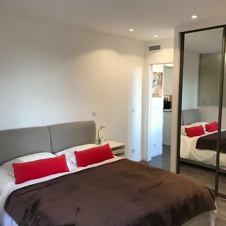 Magnifique 2 Pieces Vue Apartment *