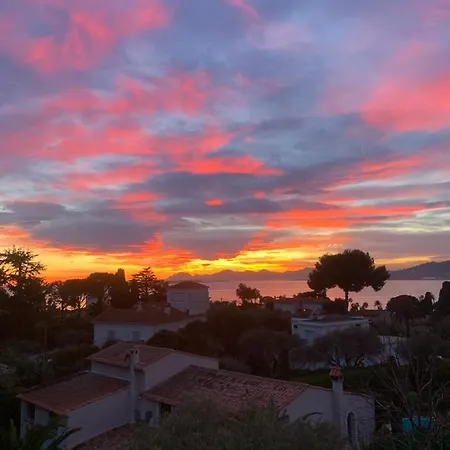 Magnifique 2 Pieces Vue * Antibes